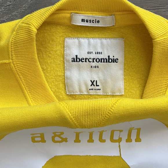 Abercrombie & Fitch Vintage Distressed Lemon Yellow Crew Neck Sweatshirt-XL - Picture 2 of 5